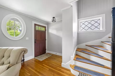 30 Rose Ave, Marblehead, MA 01945 photo 3