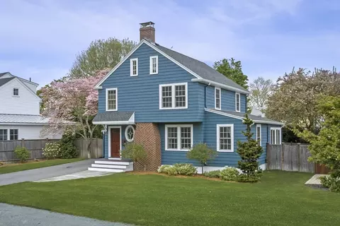 30 Rose Ave, Marblehead, MA 01945 photo 2