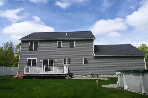 31 Brookside Dr, Douglas, MA 01516 photo 4