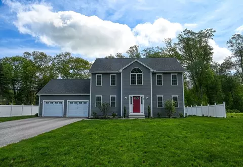 31 Brookside Dr, Douglas, MA 01516