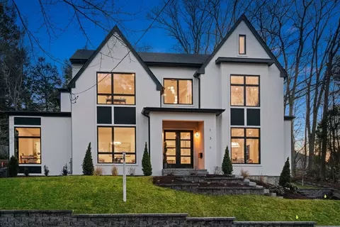 131 Dane Hill Rd, Newton, MA 02461