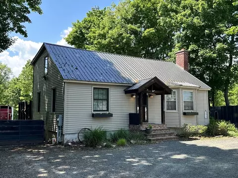 1810 Main St, Agawam, MA 01001