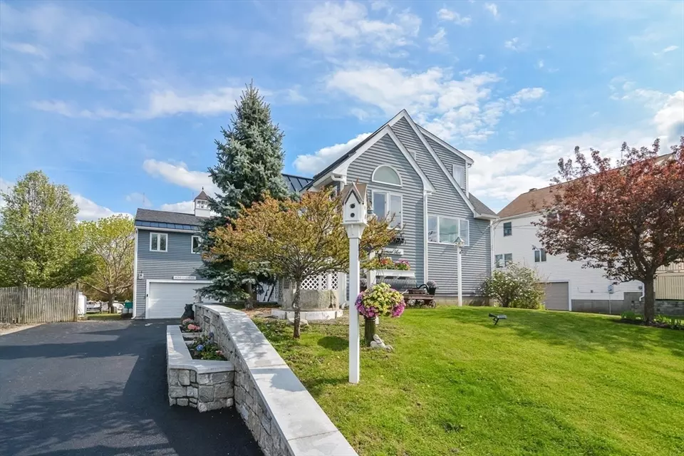 10 Vernon Ave, Hull, MA 02045 39 Photos Movoto