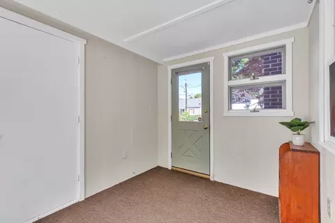49 Jean Dr, Springfield, MA 01104 photo 6