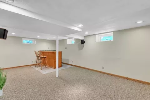 49 Jean Dr, Springfield, MA 01104 photo 34
