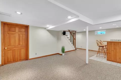 49 Jean Dr, Springfield, MA 01104 photo 32