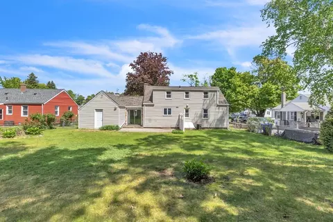 49 Jean Dr, Springfield, MA 01104 photo 3