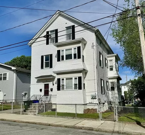 25 Home St, Fall River, MA 02720