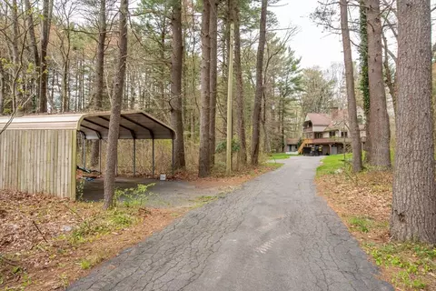 593 Winthrop St, Taunton, MA 02780
