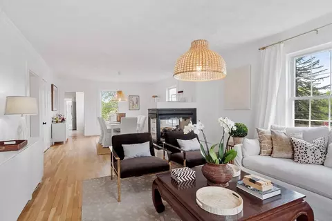 7 Sutton St #B, Peabody, MA 01960