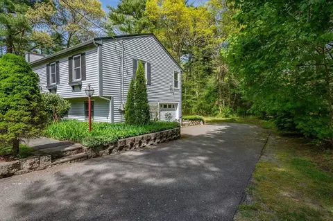 155 Hathaway St, Wareham, MA 02571 photo 9