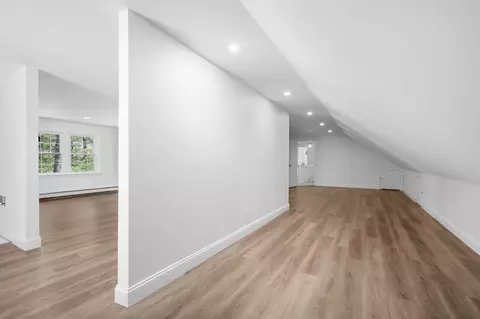 Entry Way - 32 Dorcas Dr, Barnstable, MA 02630 photo 2 of 2