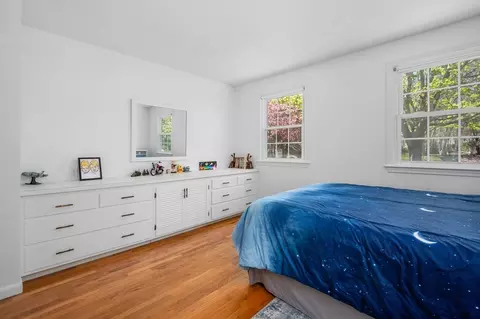 Bedroom - 32 Dorcas Dr, Barnstable, MA 02630 photo 4 of 6