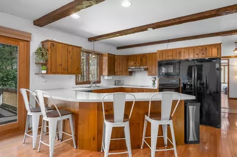 Kitchen - 32 Dorcas Dr, Barnstable, MA 02630 photo 4 of 4