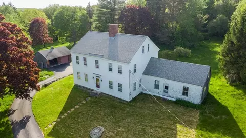 32 Davis Rd, Millbury, MA 01527