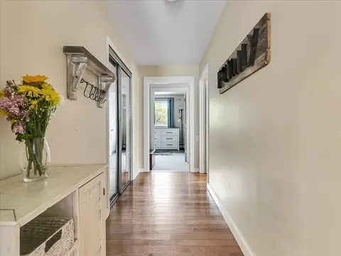 Entry Way - 337 Ash St, Reading, MA 01867 photo 1 of 1