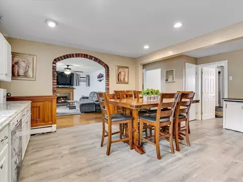 Dining - 337 Ash St, Reading, MA 01867 photo 1 of 4