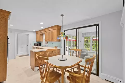 231 Everett St, Middleboro, MA 02346 photo 9