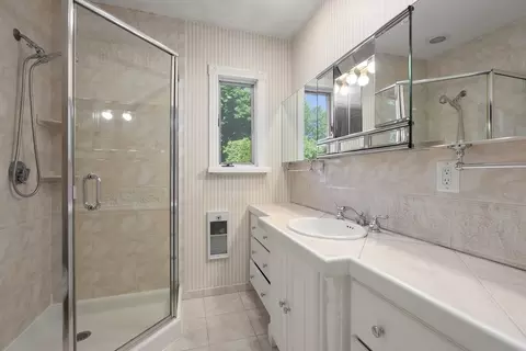 312-314 Springfield St, Chicopee, MA 01013 photo 16