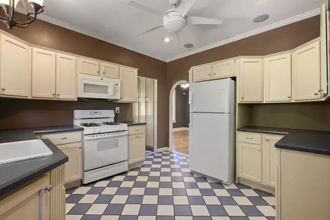 312-314 Springfield St, Chicopee, MA 01013 photo 8