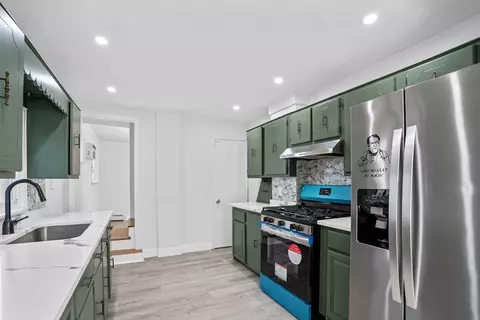 10 Elsie St, Everett, MA 02149 photo 8