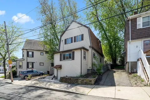 10 Elsie St, Everett, MA 02149 photo 2