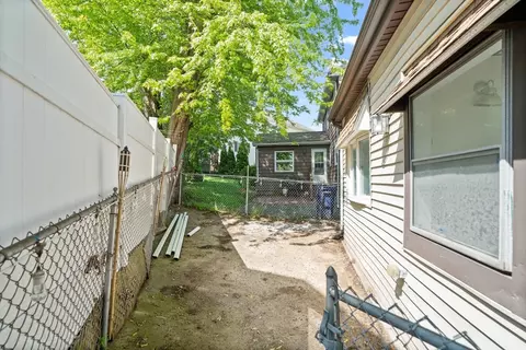 10 Elsie St, Everett, MA 02149 photo 6
