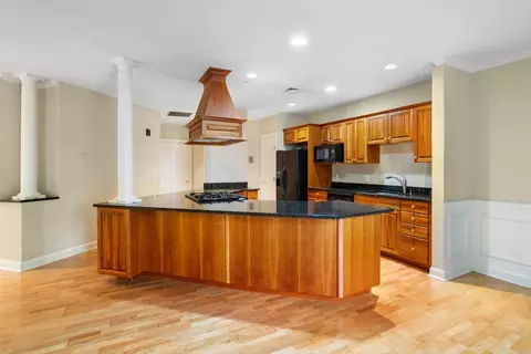 10 Northwood Dr #101, Sudbury, MA 01776