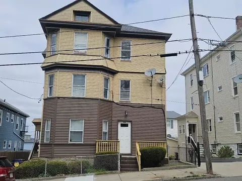156 Bradford, Fall River, MA 02722