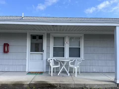 433 Lower County Rd #19, Dennis, MA 02639