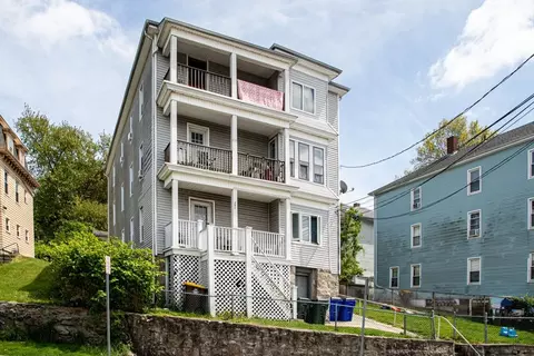 293 Crescent St, Fall River, MA 02720 photo 3