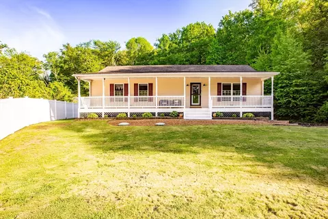 367 Reed St, Warren, MA 01083