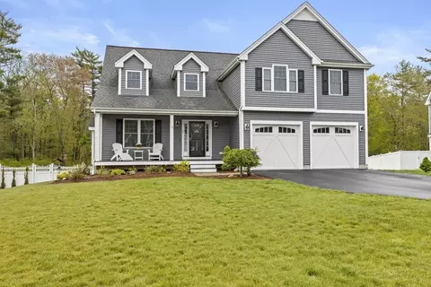 12 Ironwood Rd, Pembroke, MA 02359