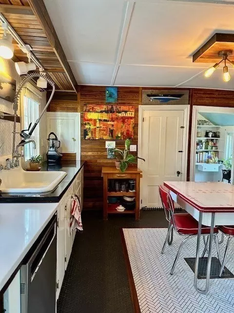 116 Chestnut St, Fairhaven, MA 02719 photo 21