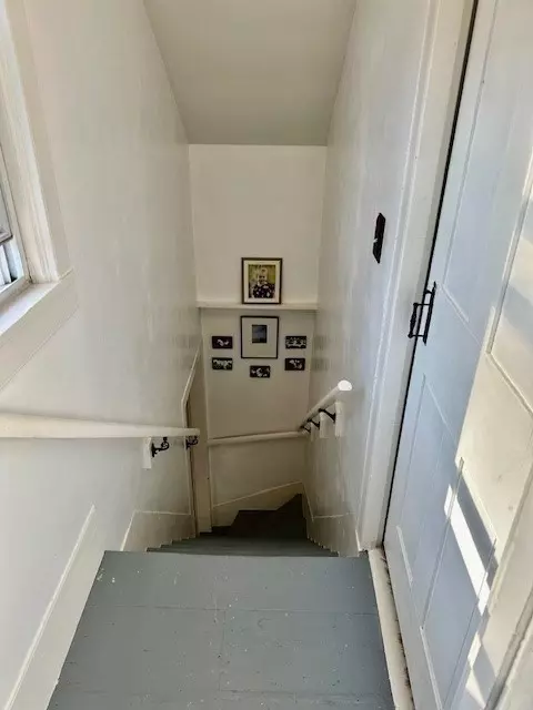 116 Chestnut St, Fairhaven, MA 02719 photo 5