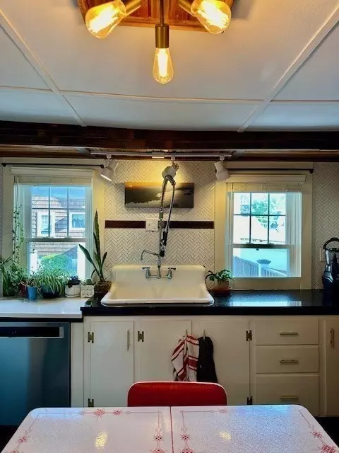 116 Chestnut St, Fairhaven, MA 02719 photo 19
