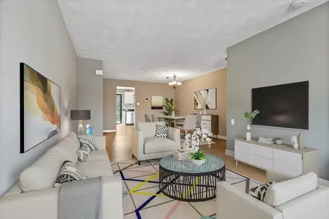 26 Sterling Ln #26, Haverhill, MA 01835
