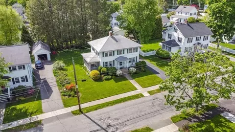 23 Pinewood Rd, Needham, MA 02492 photo 2