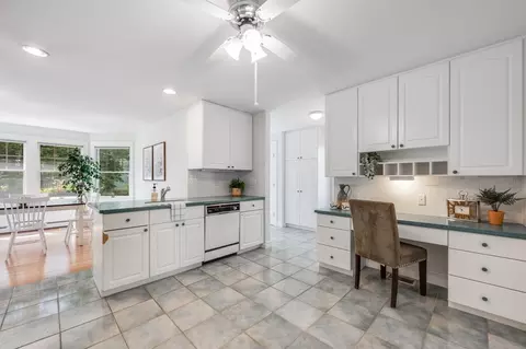 23 Pinewood Rd, Needham, MA 02492 photo 9