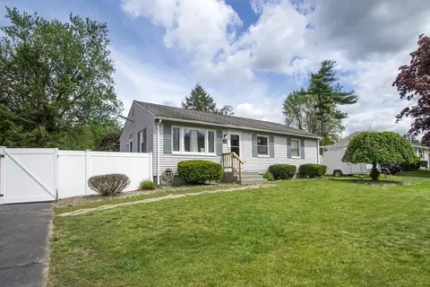 107 Carol Ann St, Springfield, MA 01128