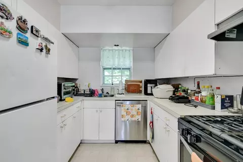 42 Lake Shore Ter #4, Brighton, MA 02135