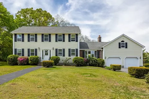 23 Bennett Cir, Billerica, MA 01821