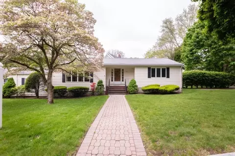 120 Spring St, Arlington, MA 02476