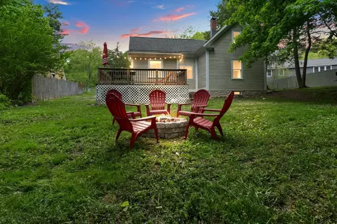 69 Cedar St, Amesbury, MA 01913