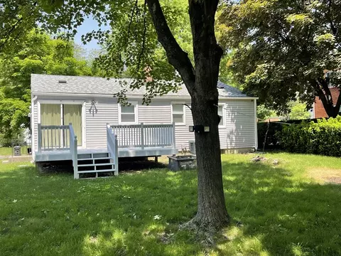Exterior - 17 Leland Dr, Springfield, MA 01109 photo 7 of 7