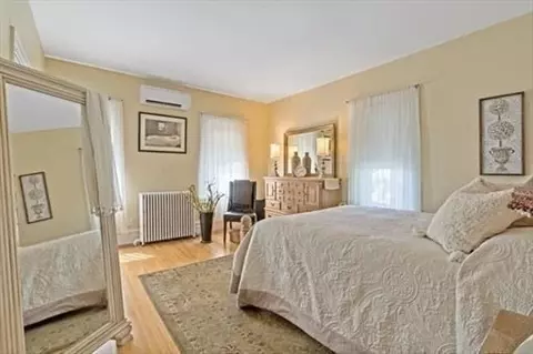 458 Weetamoe St, Fall River, MA 02720 photo 18