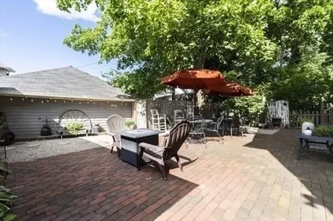 458 Weetamoe St, Fall River, MA 02720 photo 32