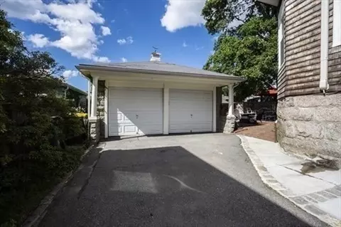 458 Weetamoe St, Fall River, MA 02720 photo 34