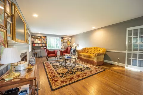 607 Salisbury St, Worcester, MA 01609 photo 18