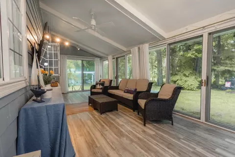607 Salisbury St, Worcester, MA 01609 photo 26